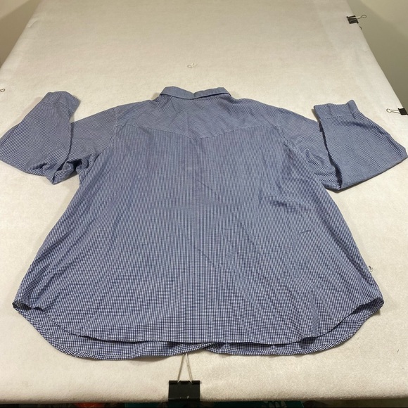 Levi’s Pearl Snap Gingham Shirt Top Woman’s size 46 Long Sleeve Shirt… - Picture 10 of 11